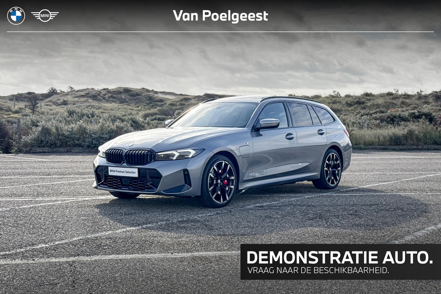 BMW 3-serie Touring - 330e | M Sport | Glazen Panoramadak | Comfort Access | Stoelverwarming | - AutoWereld.nl