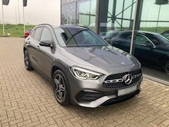 Mercedes-Benz GLA-Klasse - 200 Business Solution AMG