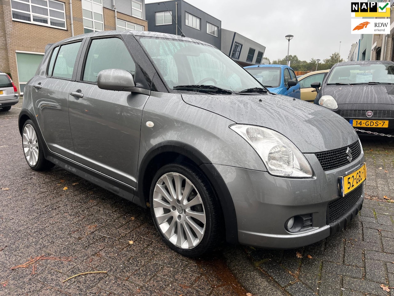 Suzuki Swift - 1.5 Exclusive GT pakket. 5 deurs super mooi.!!! - AutoWereld.nl