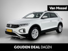 Volkswagen T-Roc - 1.0 TSI Life | 115 PK | Digital Cokpit | Navigatie | Carplay / Android Auto | All Season B