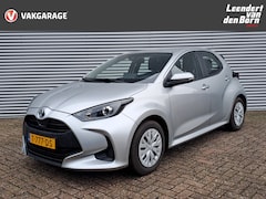 Toyota Yaris - 1.5 Hybrid Active | Cruise control adaptief | Automaat | ECC | Hybride | Navi | Camera