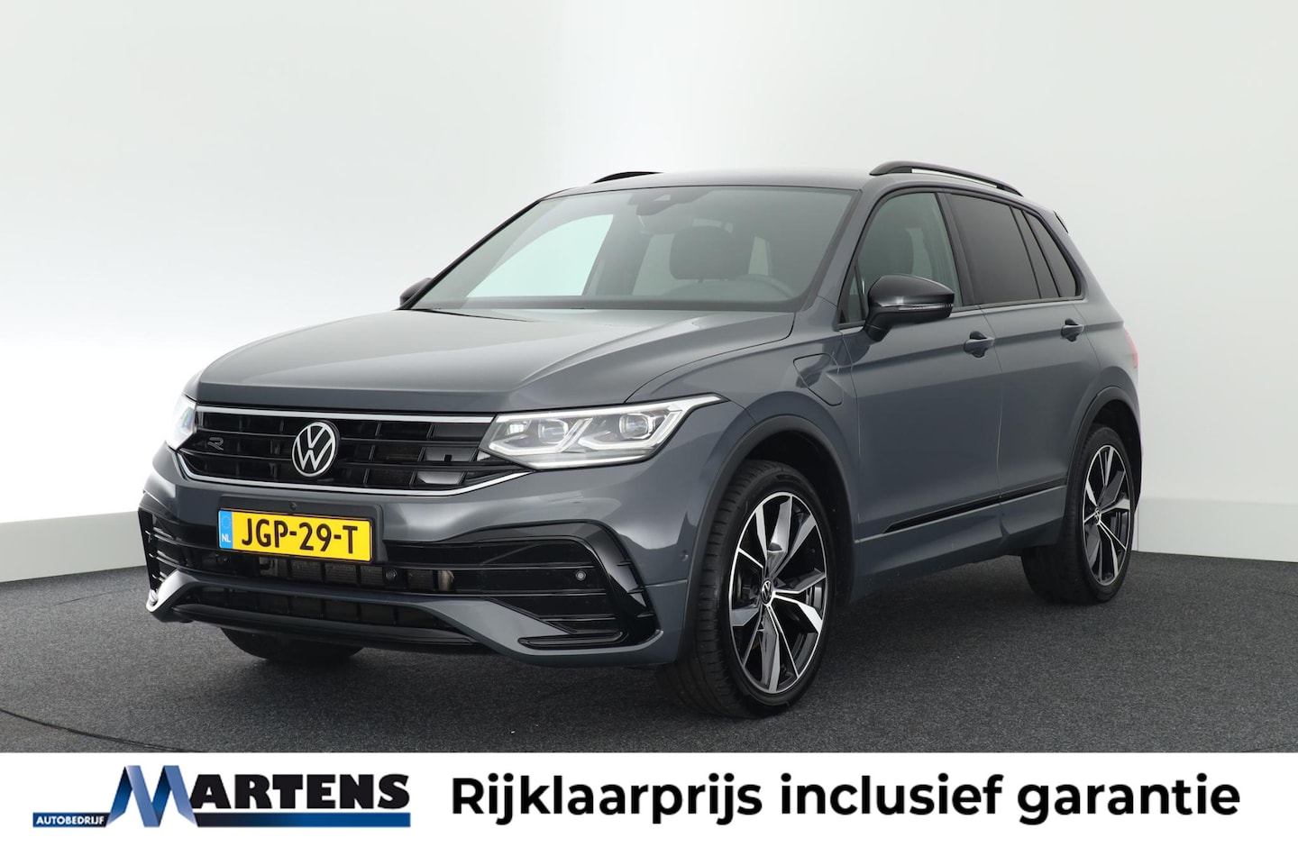 Volkswagen Tiguan - 1.4 TSI 245pk eHybrid R-Line Business+ Black Style Trekhaak 360Camera Leder Memory Keyless - AutoWereld.nl