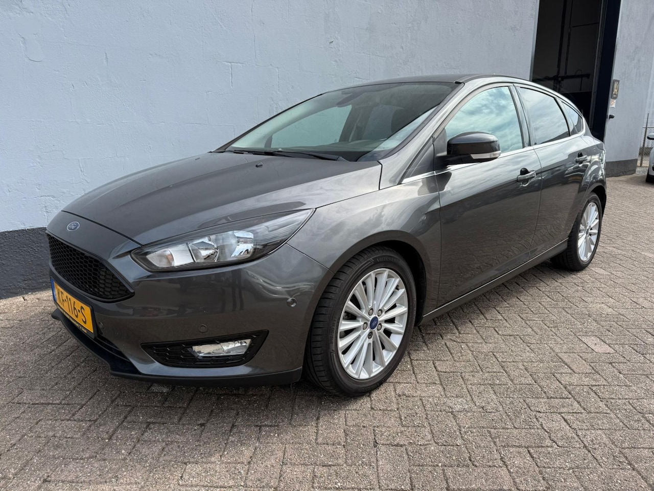 Ford Focus - 1.5 Titanium 1.5 Titanium - AutoWereld.nl