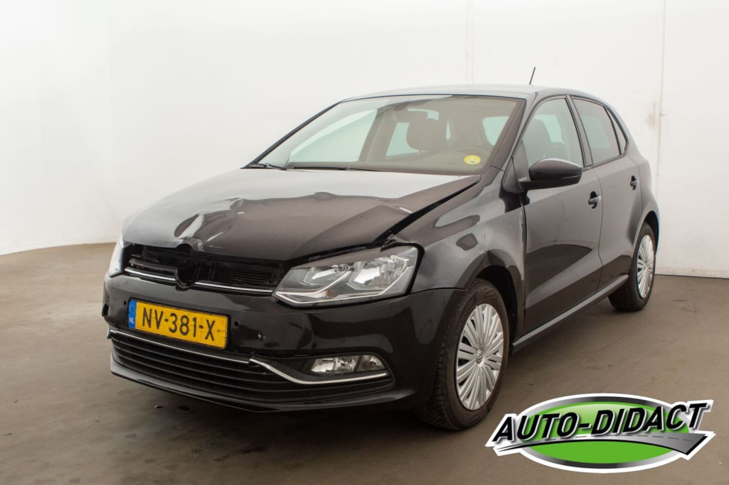 Volkswagen Polo - 1.4 TDI Clima Navi Comfortline - AutoWereld.nl