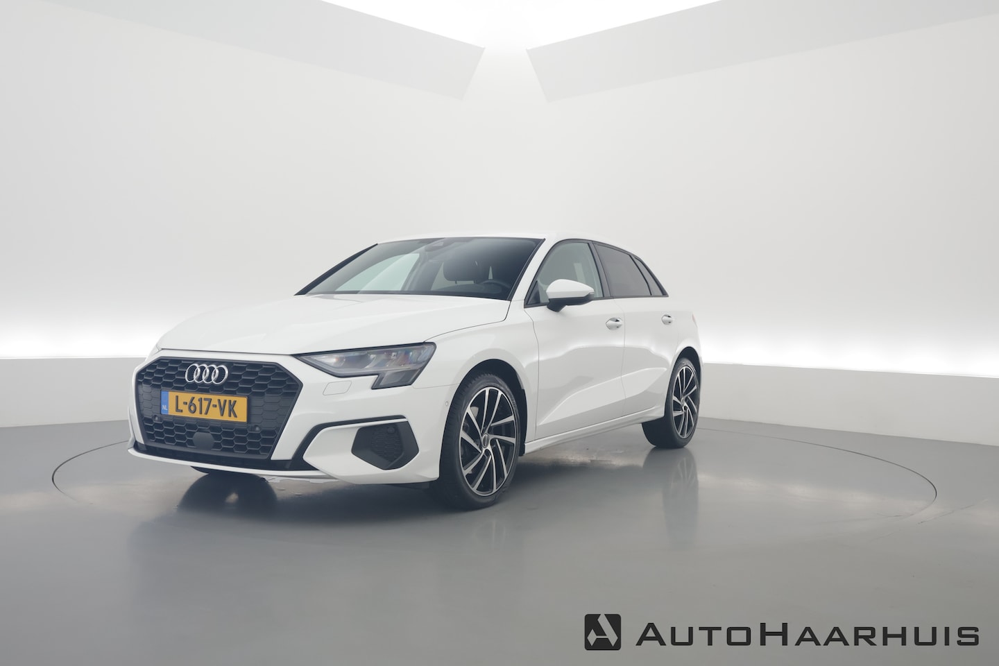 Audi A3 Sportback - 30 TFSI Pro Line | facelift model | Camera | Keyless | Stoelverw. | Cruise | 18'' - AutoWereld.nl