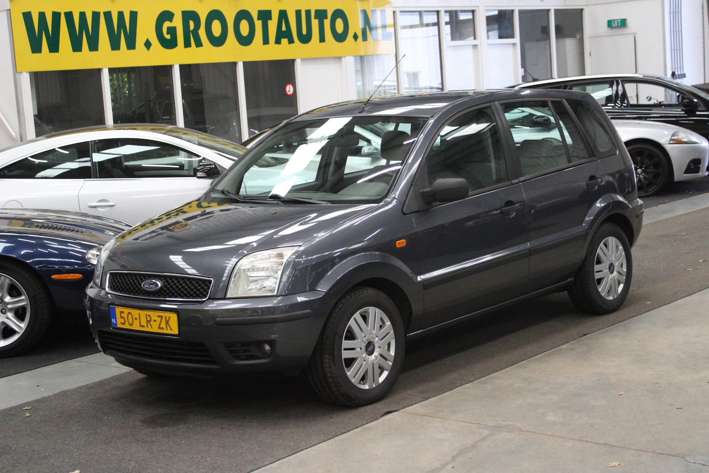 Ford Fusion - 1.6-16V Luxury Airco, Stuurbekrachtiging - AutoWereld.nl