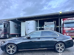 Mercedes-Benz E-klasse - 220D 194pk 9-traps aut + f1 Excl Line - widescreen - front + line + side assist - cam - na