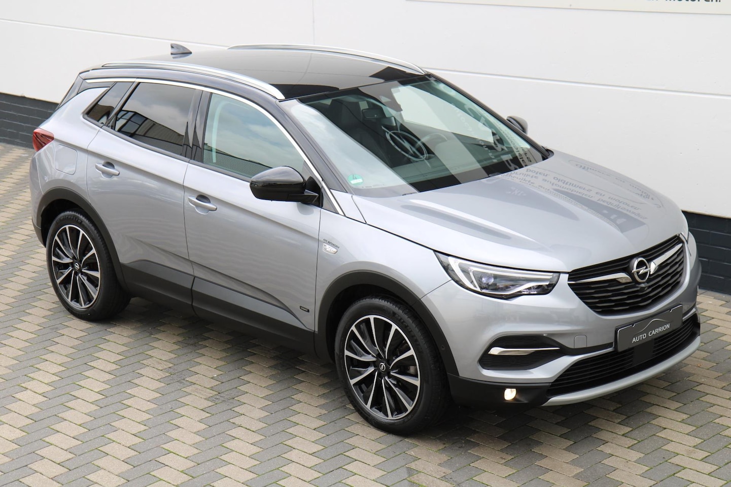 Opel Grandland X - 1.6 Turbo Hybrid Ultimate Trekhaak Carplay - AutoWereld.nl