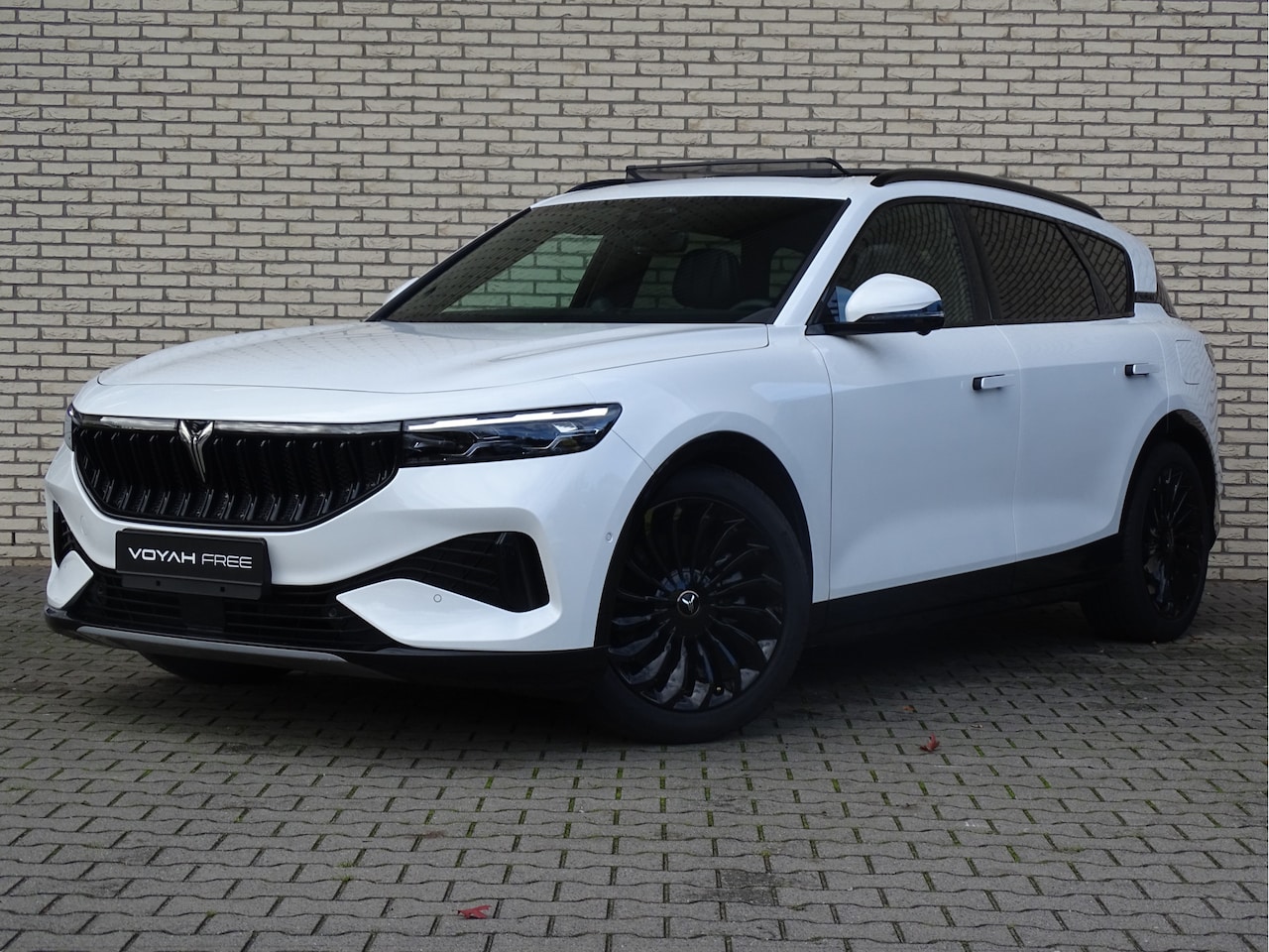 Voyah Free - Business Edition 4WD 106 kWh l Black Line l Memory Seats l Adaptief Cruise l Luchtvering l - AutoWereld.nl