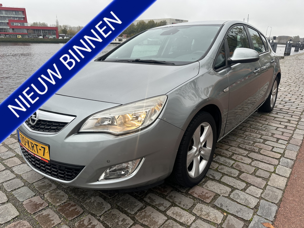 Opel Astra - 1.6 Edition navigatie airco/ecc apk - AutoWereld.nl