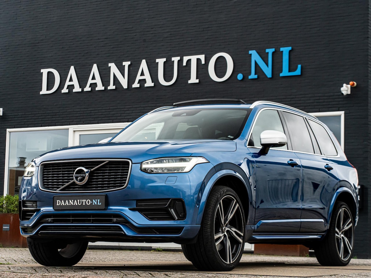 Volvo XC90 - 2.0 T8 Twin Engine AWD Inscription Pano - AutoWereld.nl