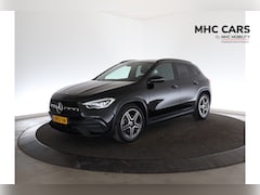 Mercedes-Benz GLA-Klasse - 180 Business Solution AMG | Panoramadak | Led | Clima |