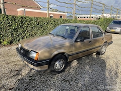 Opel Ascona - 1.6s Berlina