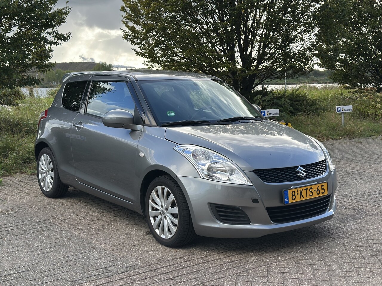 Suzuki Swift - 1.2 Bandit EASSS - AutoWereld.nl