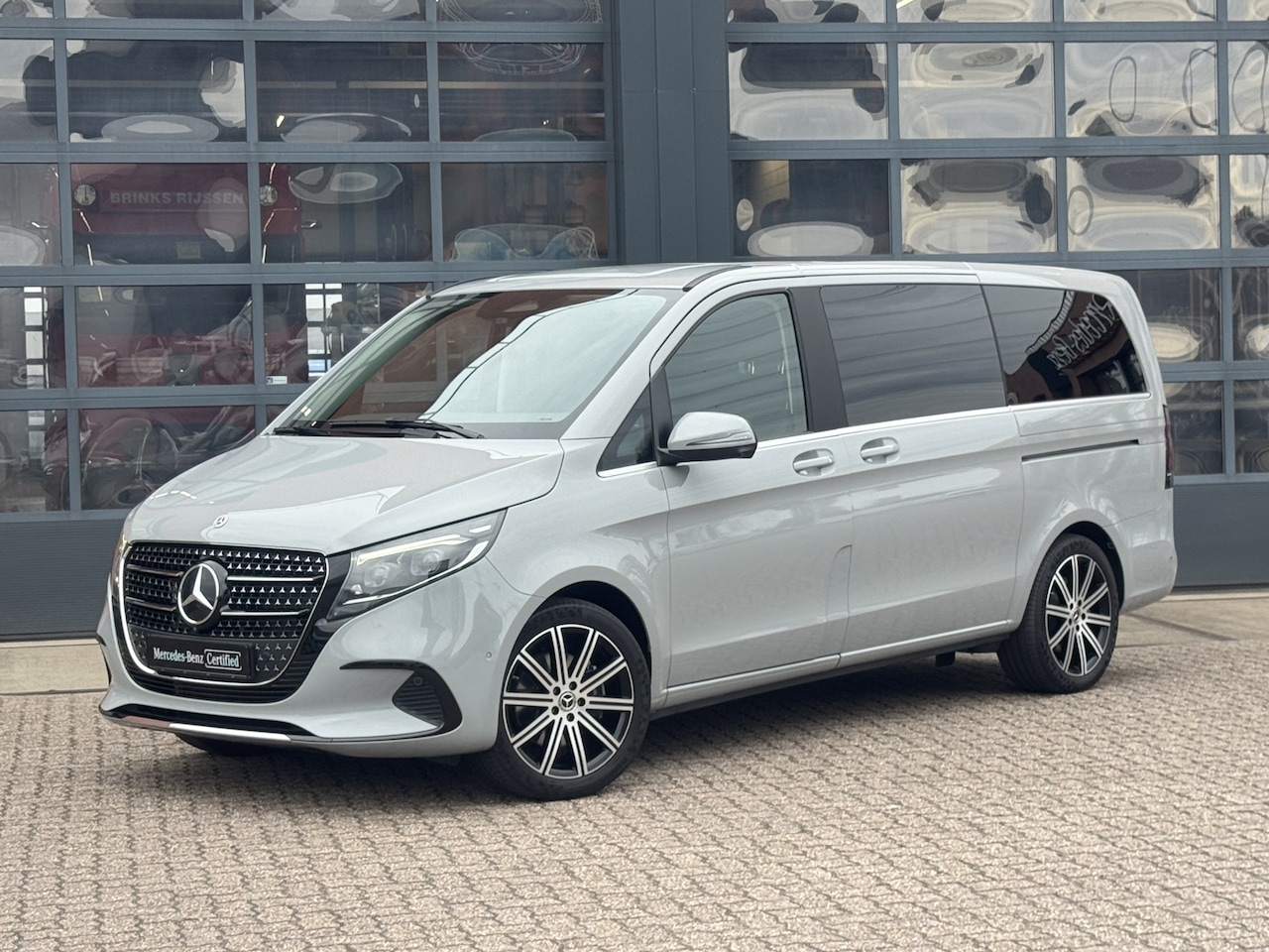 Mercedes-Benz V-klasse - V 300d L Avantgarde | 7-Persoons | incl. BPM/BTW| Certified 24 mnd garantie - AutoWereld.nl