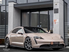 Porsche Taycan Sport Turismo - 79 kWh / Org. NL / 1st Owner / Sport-Chrono / BOSE / Pano