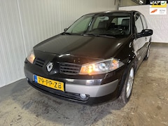 Renault Mégane - 2.0-16V Privilège Luxe Nieuwe apk