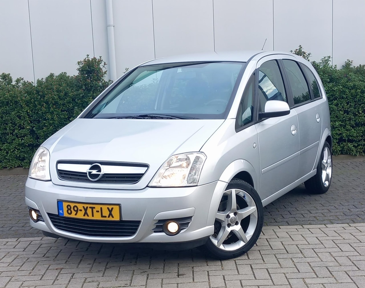 Opel Meriva - 1.6 16V 77KW Temptation Airco/Trekhaak - AutoWereld.nl
