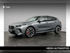 BMW 1-serie - 120 M Sport Design Edition | M Adaptief onderstel | Comfort Access | Glazen panoramadak |