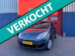 Renault Twingo - 1.2 Authentique 1e Eig | Trekhaak | Airco