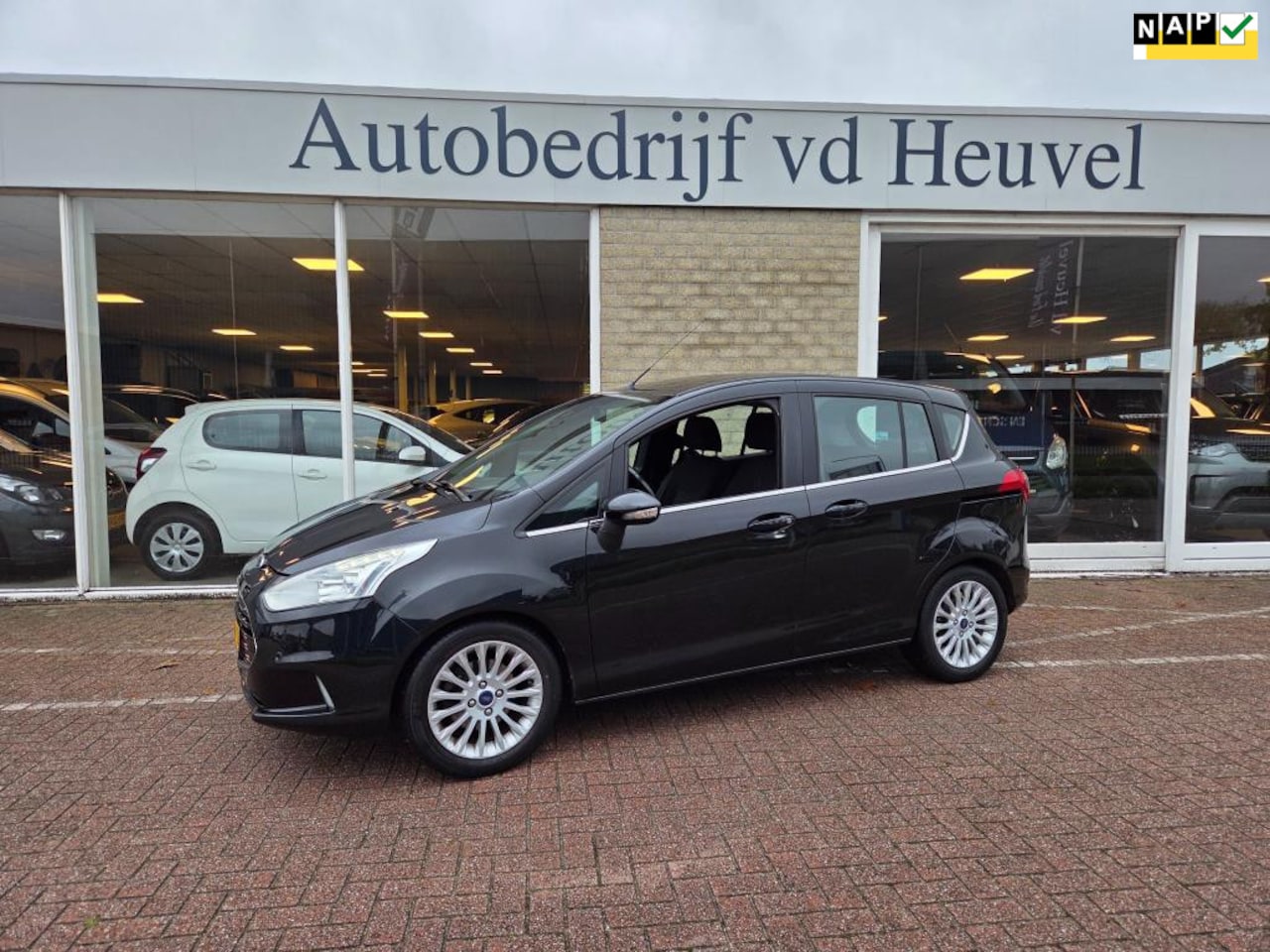 Ford B-Max - 1.0 EcoBoost Titanium*Camera*Navi*PDC* Nieuwe distributie set * Rijklaar - AutoWereld.nl