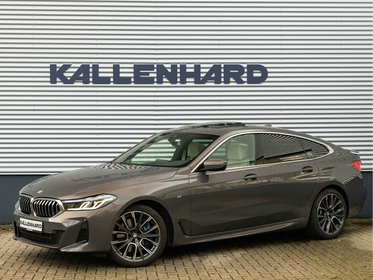 BMW 6-serie Gran Turismo - 640i xDrive M-Sport - Pano - Adaptive Air - Trekhaak - Stoelventilatie - AutoWereld.nl