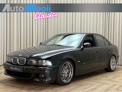 BMW M5 - 5-serie E39 / Oxford Grün / 400 PK / S62 5.0 V8 / English Grün Heritage Leder / 1999