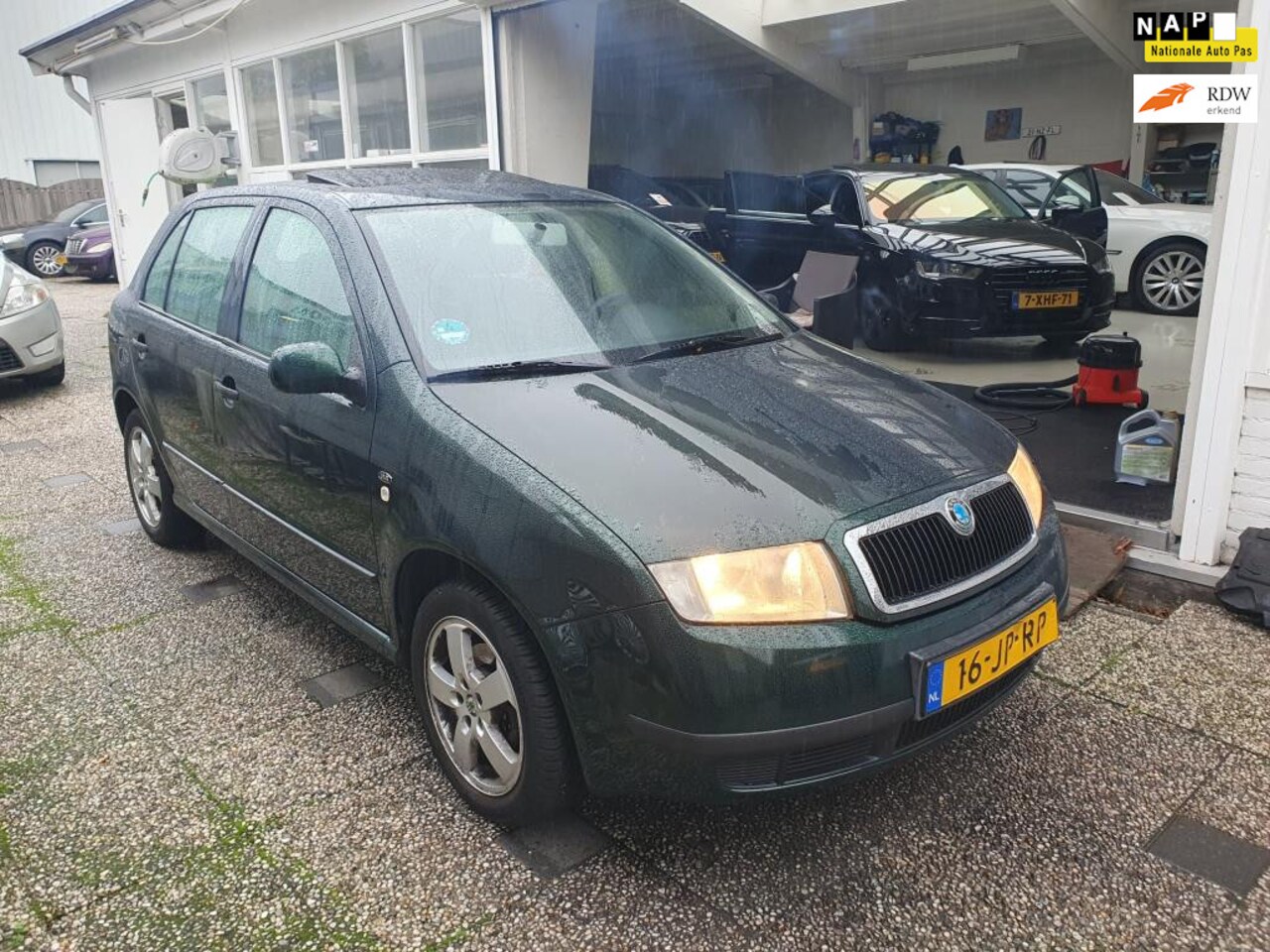 Skoda Fabia - 1.4-16V Comfort Automaat Inruil Mogelijk - AutoWereld.nl