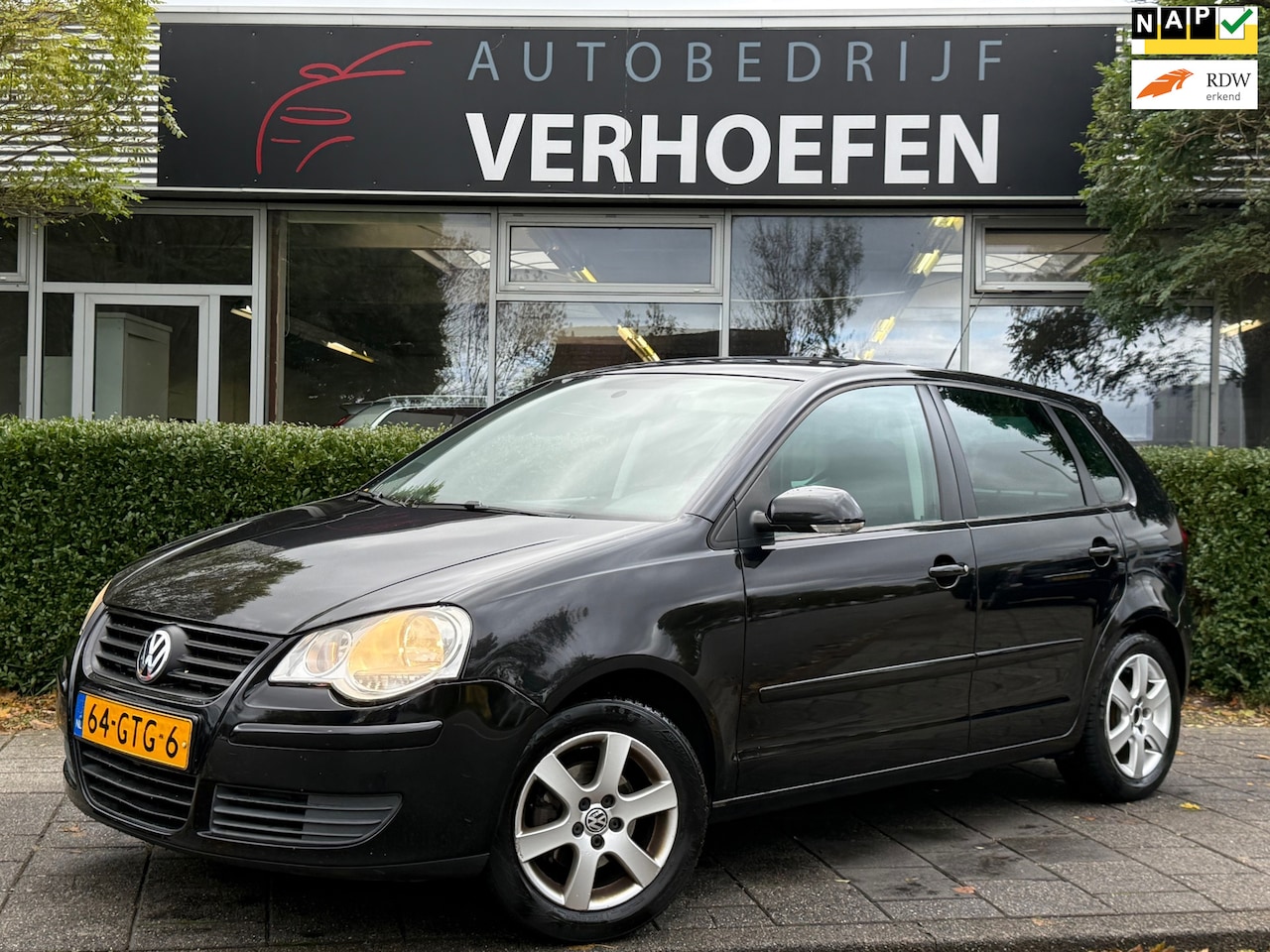 Volkswagen Polo - 1.4-16V Comfortline - CLIMATE /CRUISE CONTR - ORG NL - NAP - TREKHAAK - - AutoWereld.nl