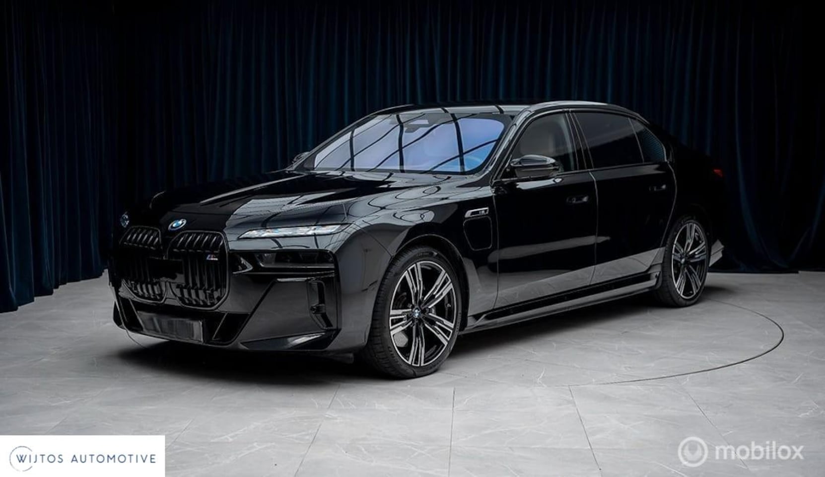 BMW 7-serie - M760e xDrive Connoisseur Executive Innovation - AutoWereld.nl