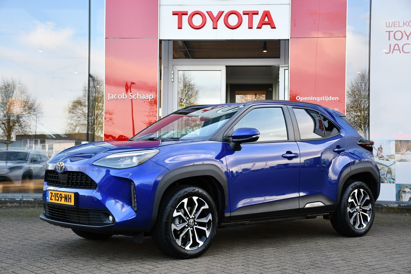 Toyota Yaris Cross - 1.5 Hybrid 115 First Edition Automaat 116pk | Apple Carplay/Android Auto | LED-koplampen | - AutoWereld.nl