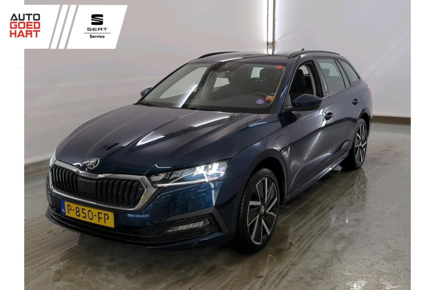 Skoda Octavia Combi - 1.4 TSI iV PHEV Business Virtual-Cockpit Full-Led Trekhaak - AutoWereld.nl