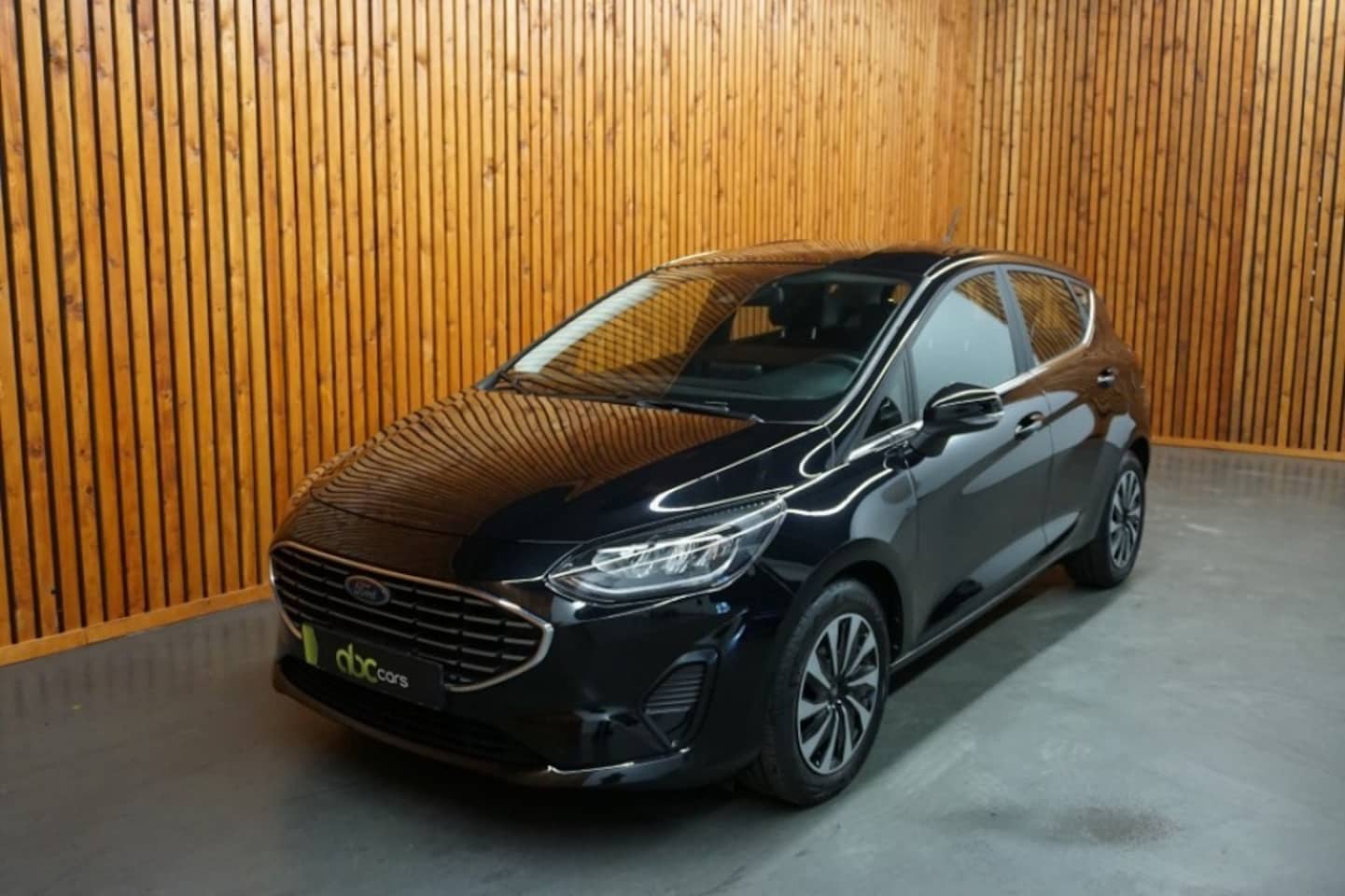 Ford Fiesta - 1.0 EcoBoost Hybrid Titanium 1.0 ECO BOOST HYBRID TITANIUM - AutoWereld.nl