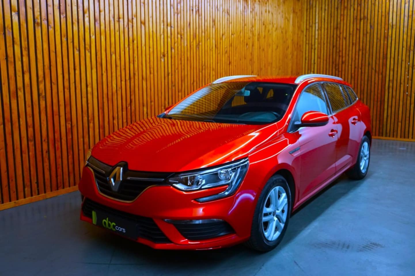 Renault Mégane - 1.3 TCE ZEN CLIMA / NAVIGATIE - AutoWereld.nl