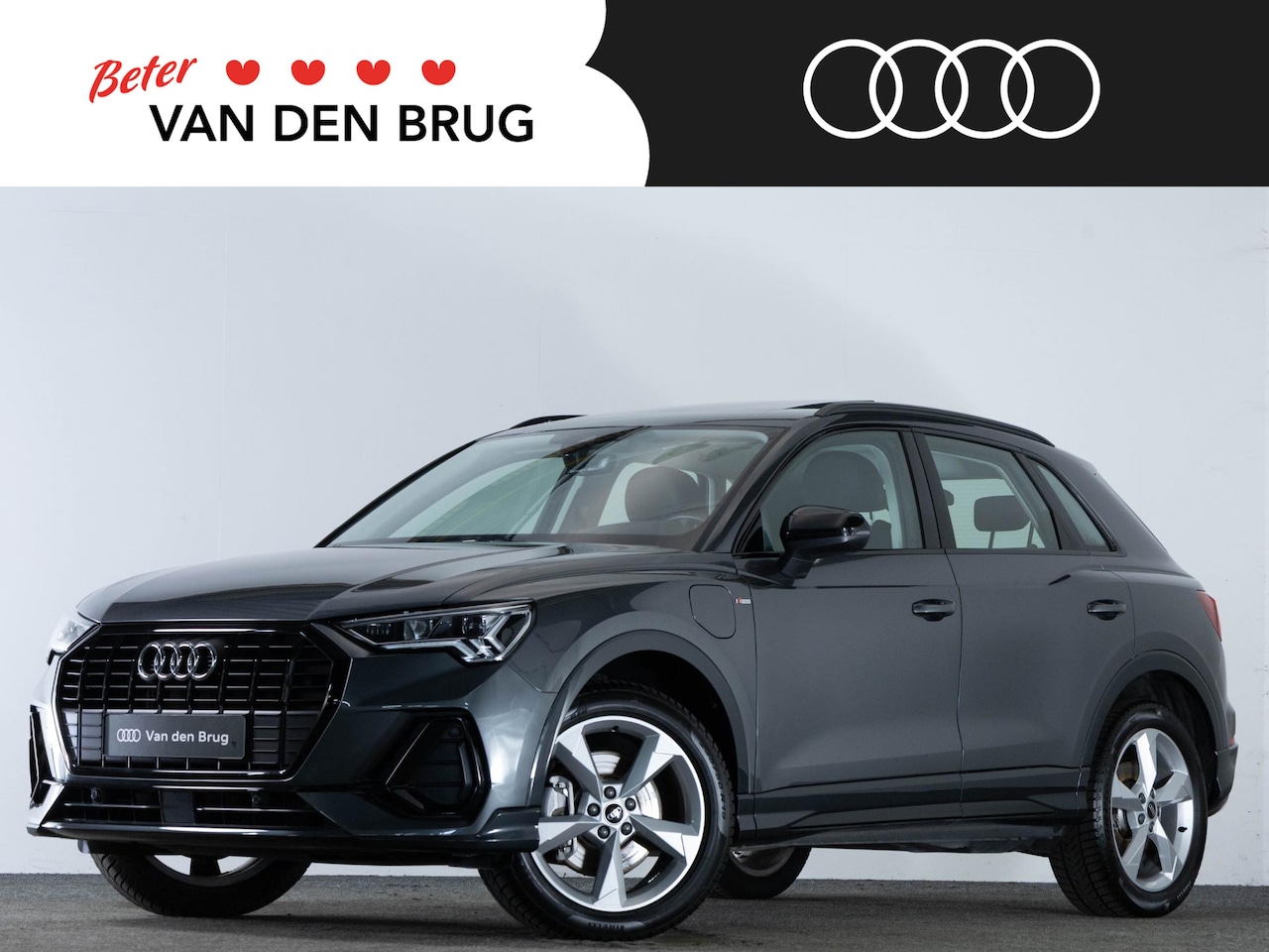 Audi Q3 - S-Line 45 TFSI e 245 PK | LED | Panoramadak | Side Assist | Achteruitrijcamera | Adaptieve - AutoWereld.nl