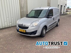 Opel Combo - 1.6 Cdti 105 Pk L2 H1 EURO 6 Airco PDC Sidebars Cruise Control Trekhaak