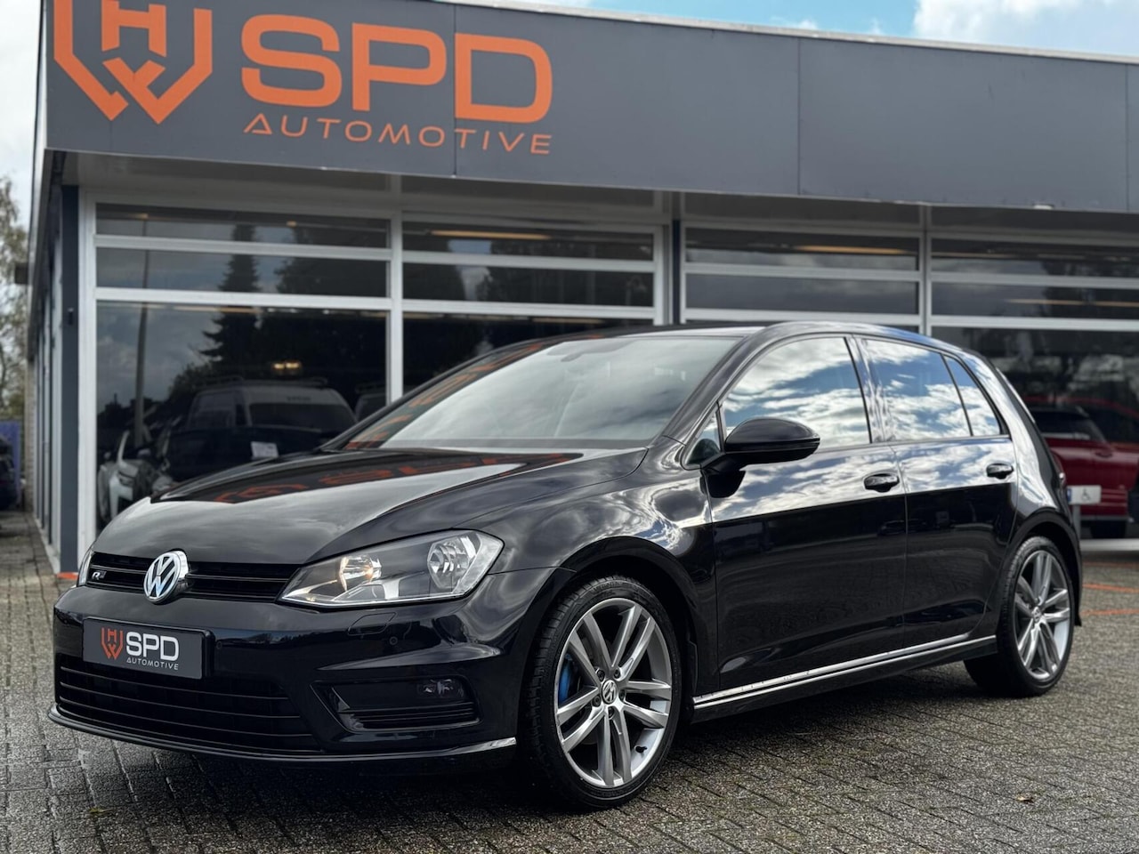 Volkswagen Golf - 1.4 TSI Highline|Stoelverw|17''|125PK - AutoWereld.nl