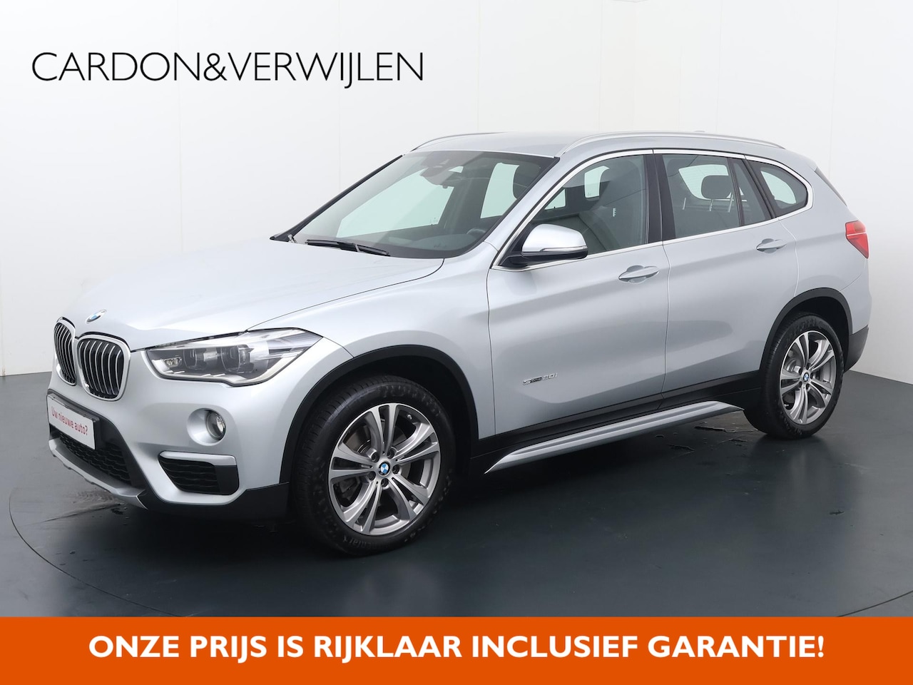 BMW X1 - sDrive20i | 192 PK | Automaat | Multifunctioneel stuurwiel | Stoelverwarming | Parkeersens - AutoWereld.nl