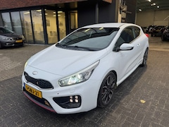 Kia Pro cee'd - 1.6 GT KUIPSTOELEN CLIMA NAVI CAMERA DEALER ONDERHOUDEN ORIG NL