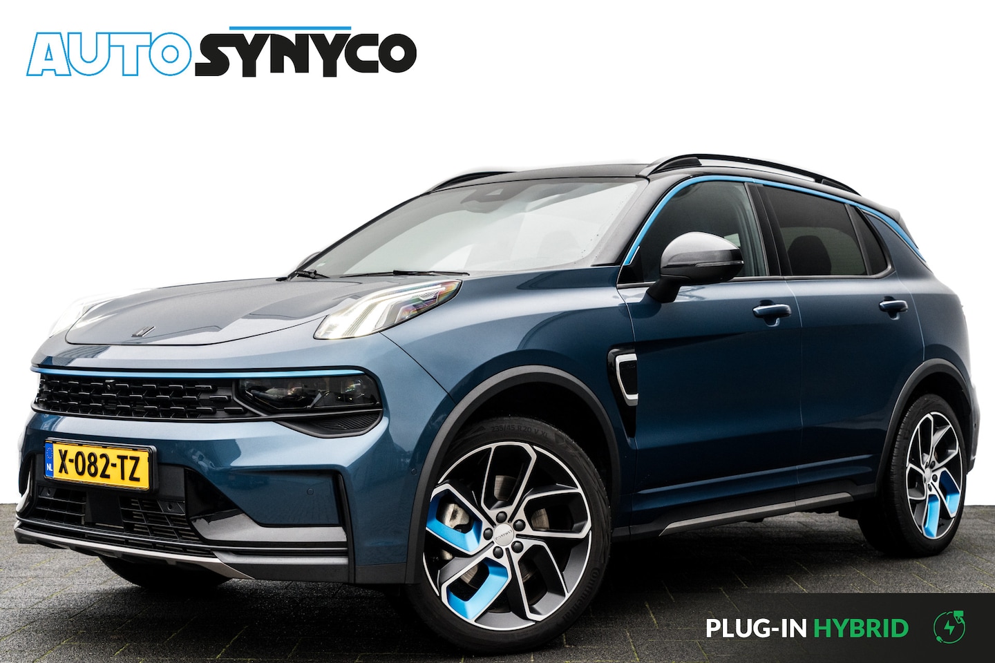 Lynk & Co 01 - 1.5 Plug-in Hybrid 262 Pk I Modeljaar 2023 I Panoramadak I 75 km Elektrisch I 360 Camera I - AutoWereld.nl