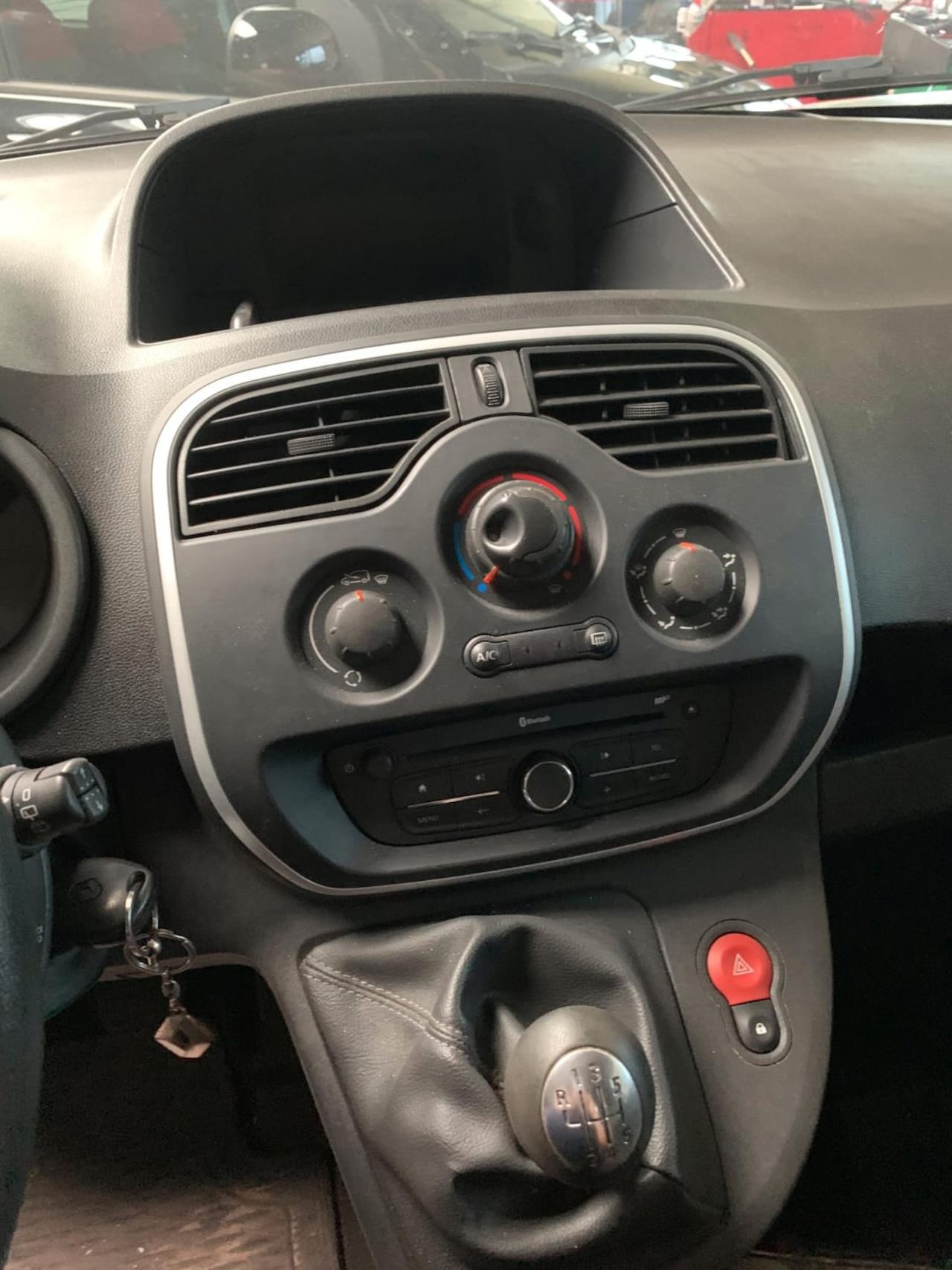 Renault Kangoo - 1.2 TCe 115 S&S Comfort - AutoWereld.nl