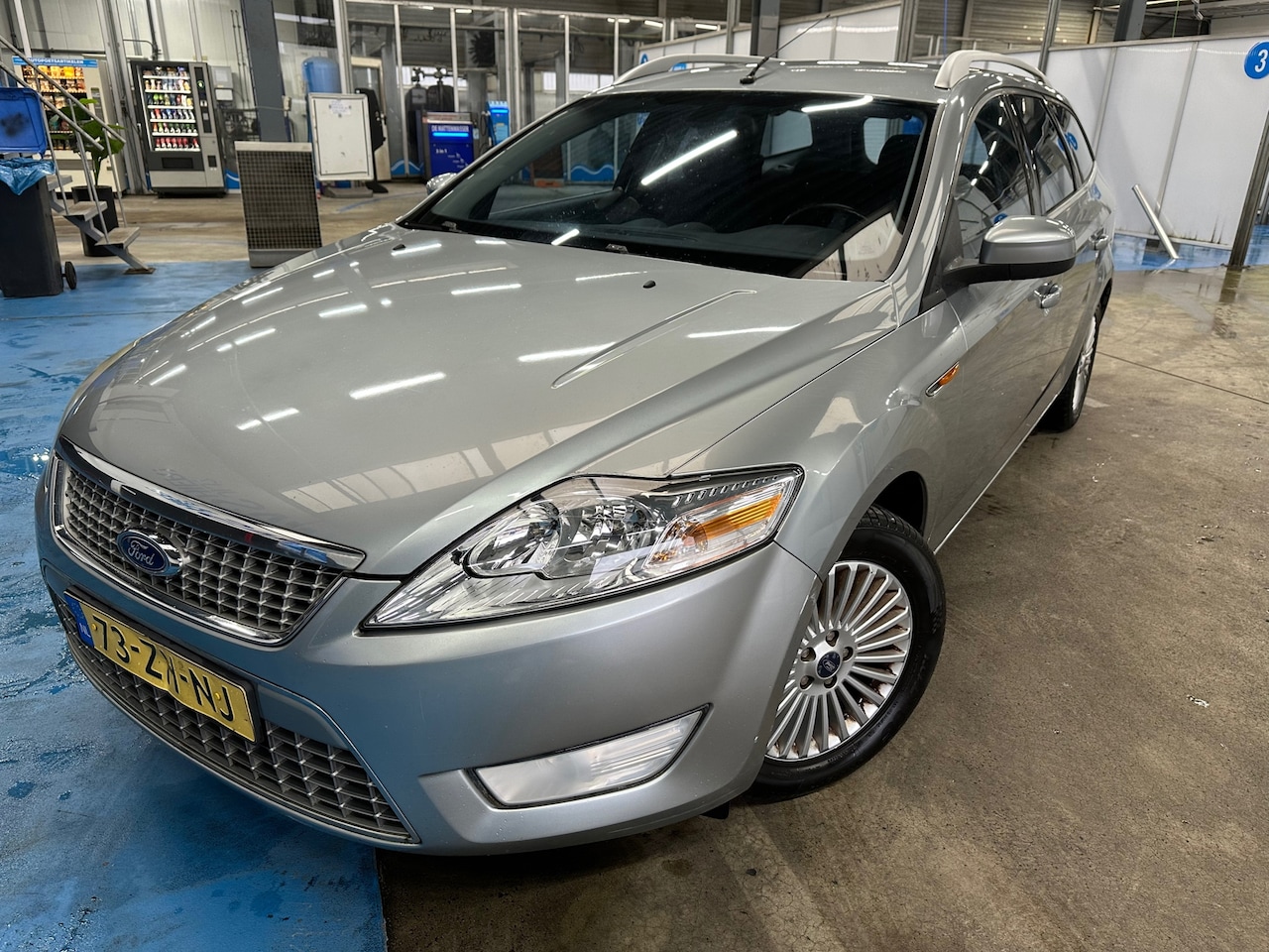 Ford Mondeo Wagon - MET AIRCO & JAAR APK! - AutoWereld.nl
