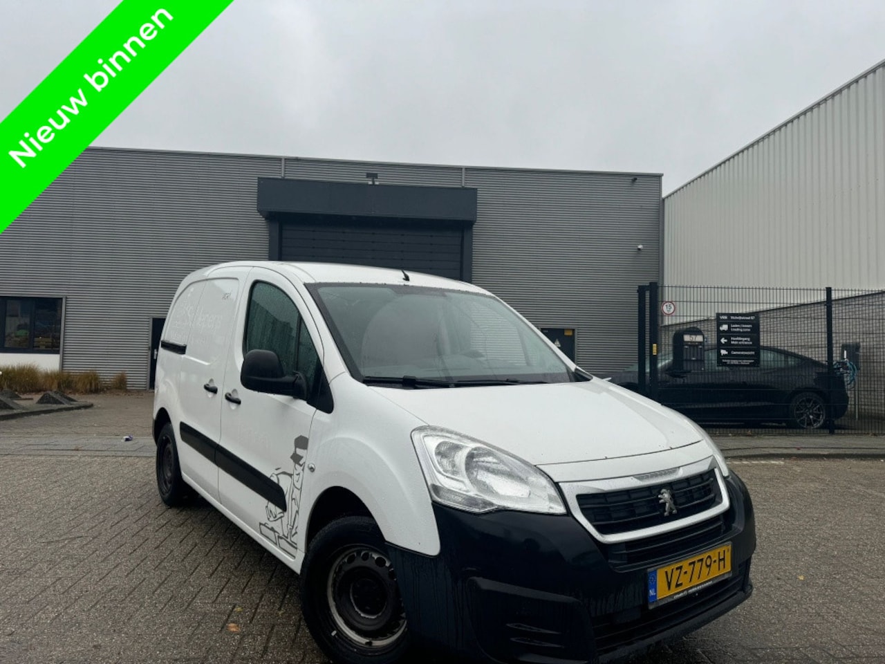 Peugeot Partner - 120 1.6 HDi L1 XT Airco 2016 - AutoWereld.nl