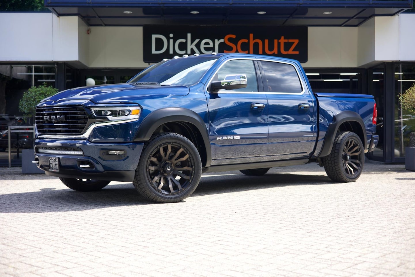 Dodge Ram 1500 - Longhorn. Unieke uitvoering! Historie compleet. - AutoWereld.nl