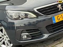 Peugeot 308 SW - 1.2 PureTech B.L. 110pk Executive - Gris Haria - Panorama/Carplay