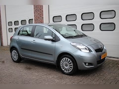 Toyota Yaris - 1.3 VVTi Aspiration 5-Deurs * Clima / Trekhaak / Nap