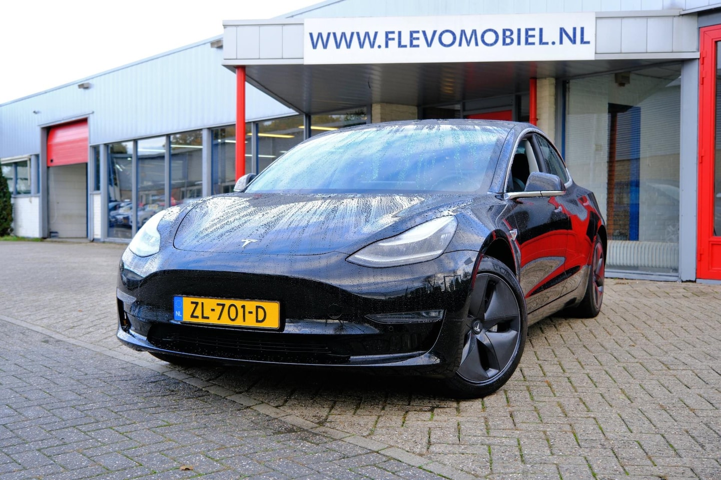 Tesla Model 3 - Standard RWD Plus 60 kWh Aut. Pano|Leder|Navi|360 Camera - AutoWereld.nl
