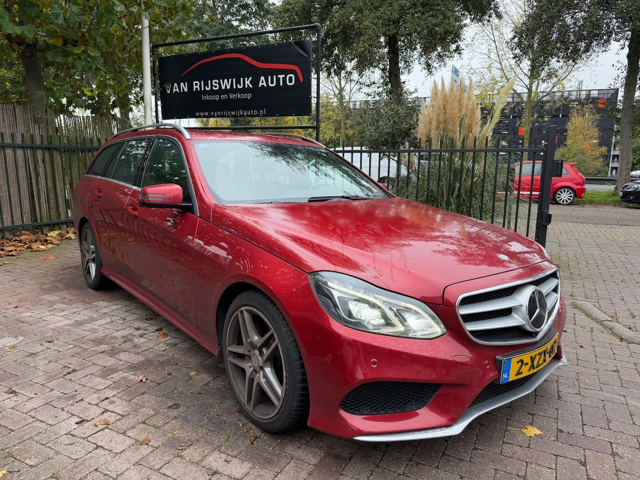 Mercedes-Benz E-klasse Estate - 400 Ambition Amg Btw Auto Xenon Camera Pano - AutoWereld.nl