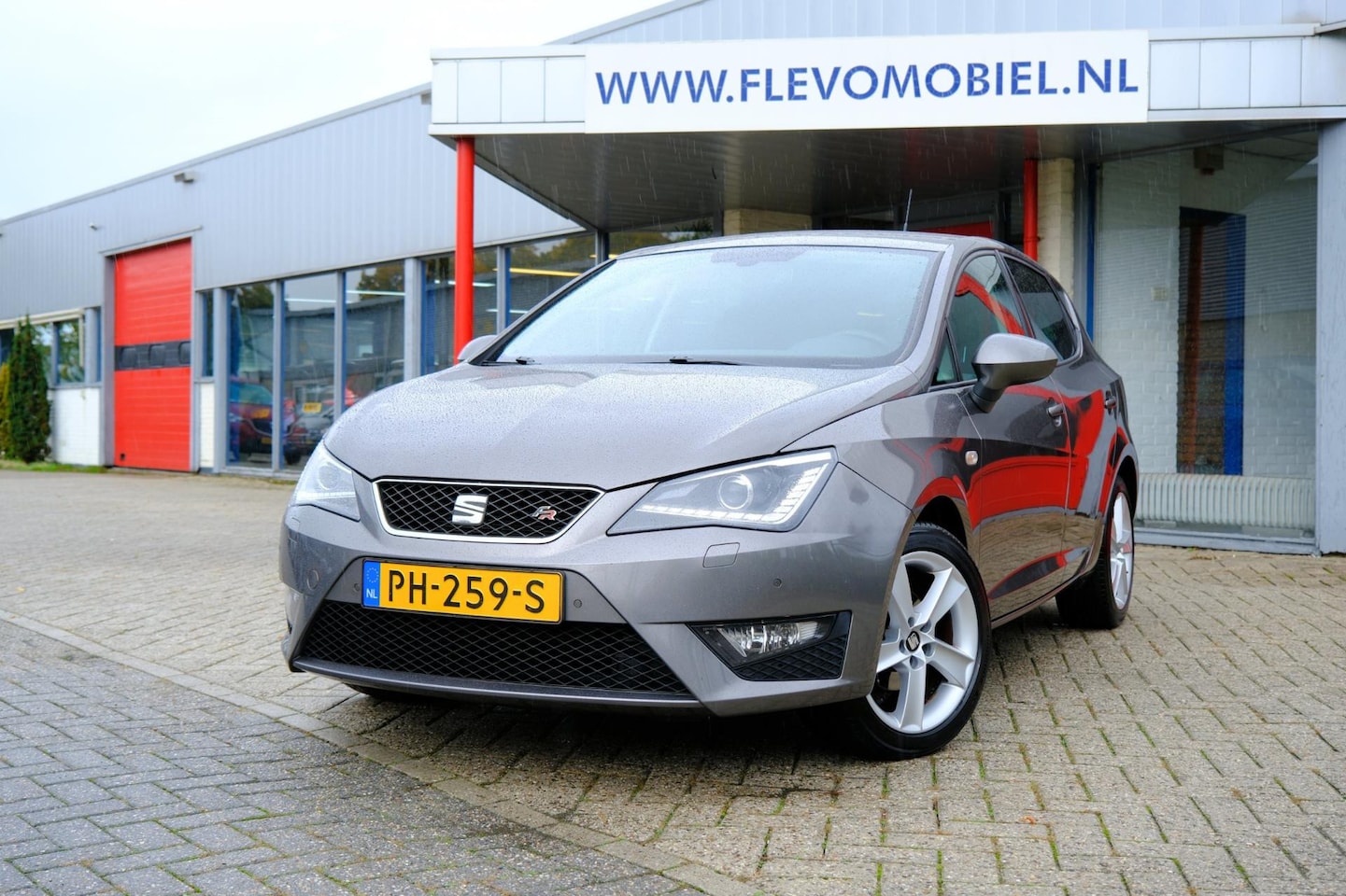 SEAT Ibiza - 1.0 EcoTSI FR Connect 5-drs Xenon|Navi|Apple CarPlay|LMV - AutoWereld.nl