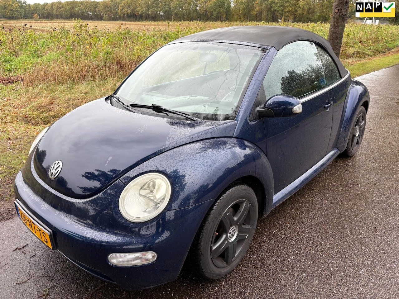 Volkswagen New Beetle Cabriolet - 1.6 Airco/Trekhaak/APK/Cabrio/Lm/Cruise/Elektr ramen - AutoWereld.nl